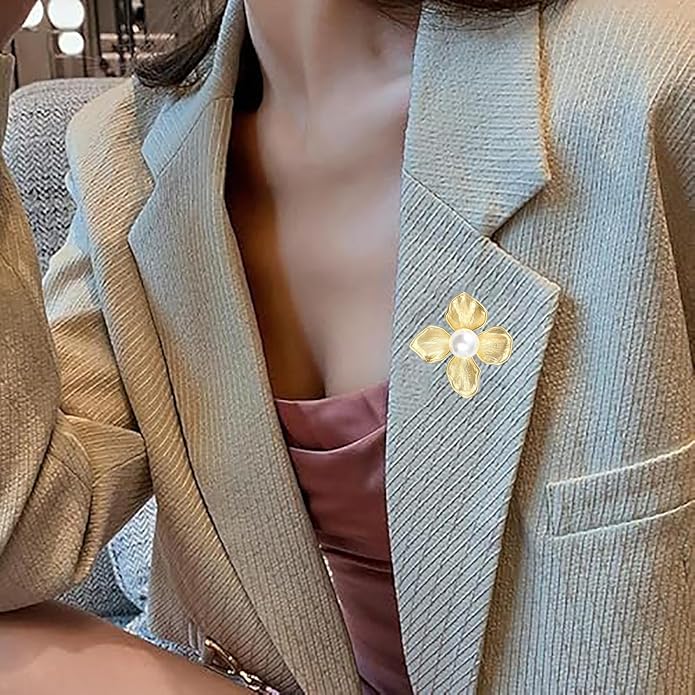 Gold Flower Brooch,Flower Brooch Pins for Women Wedding Bridal Bouquet Party Daily Accessory Elegant Brooches Cloth Accessories for Woman