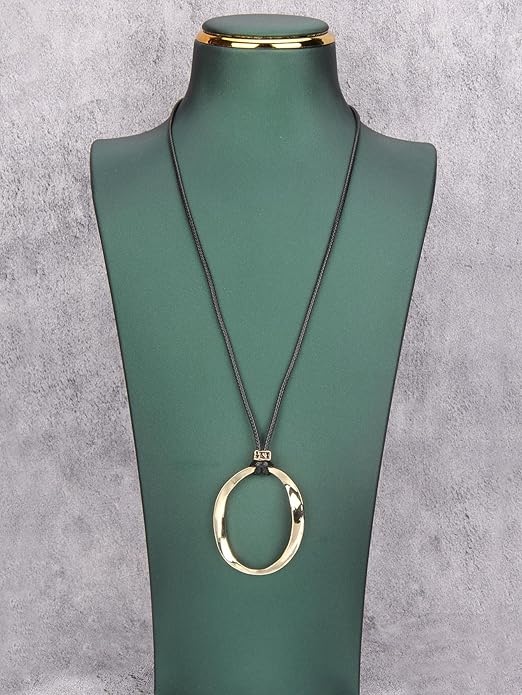 Boho Leather Necklace Women Bohemian Brown Circle Pendant Necklace Choker Long Necklaces for Women Boho Ring Large Pendant
