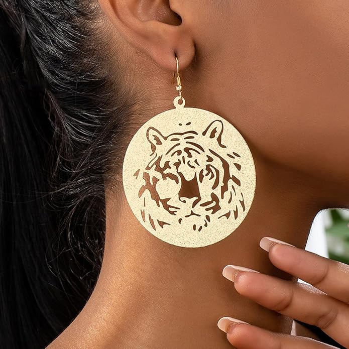 WCRAZYE Tiger Head Earrings for Women, Lightweight Gold, Football Team Spirit Mascot, Animal Inspired Game Day Jewelry