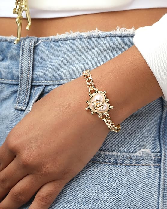 Juicy Couture Bracelet 7-7.5", Goldtone Heart Charm and Toggle Bracelets for Women, Juicy Jewelry