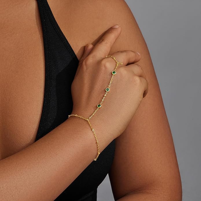 Gold Bracelets Set for Women Stack, Dainty Thick Bracelets Stack for Women Trendy, Simple Thin Gold Plated Cuff Stackable Bracelets With Beaded Cuban Paperclip Snake Rope Bangle Hand Chain Jewelry Gifts for Women Non Tainish