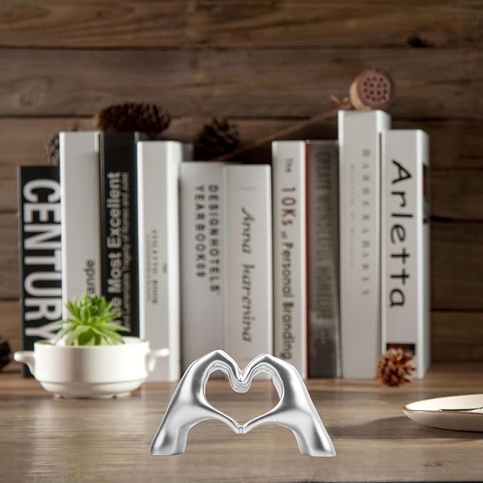 Small Heart Hands Sculpture Decor - Image 3