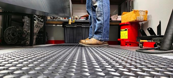 American Classic Diamond Plate Anti-Fatigue Mat – Closed-Cell Polymeric Sponge - Image 6