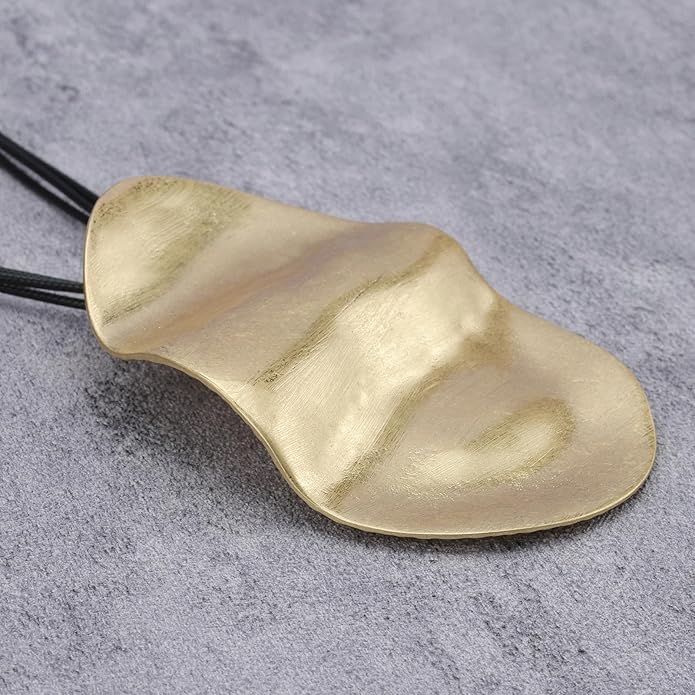 GelConnie Leather Necklace for Women Large Pendant Long Brown Necklace Circle Leather Choker Vintage Sweater Necklace Gold Chunky Boho Necklaces for Women