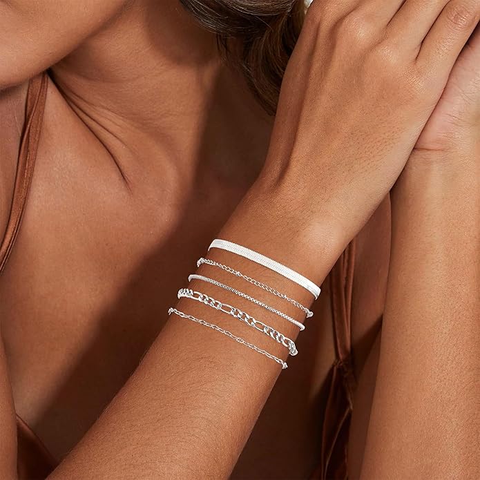 VIBILIA Dainty Gold Chain Bracelet for Women Trendy Stackable Adjustable Layered Metal Bracelet Gold Plated Twist Link Figaro Chain Paperclip Bracelets Fashion Jewelry