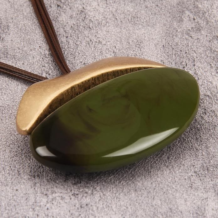 GelConnie Leather Necklace for Women Large Pendant Long Brown Necklace Circle Leather Choker Vintage Sweater Necklace Gold Chunky Boho Necklaces for Women