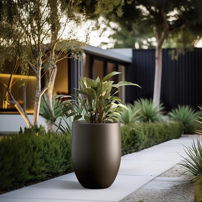 Kante Large Round Bullet Dark BRN Concrete Planter 21.7" Tall, Outdoor | Rubber - Image 5