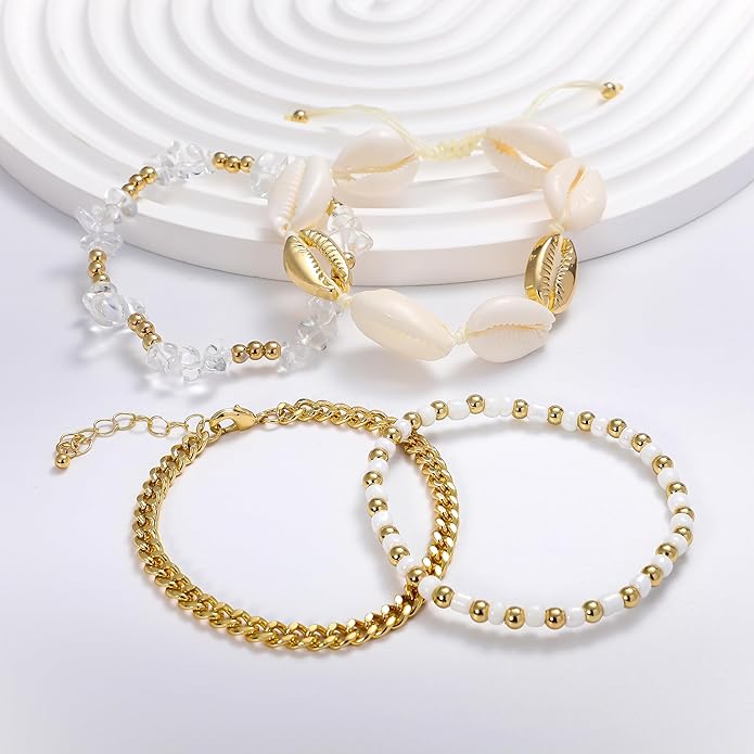 Shell Bracelet Seashell Boho Beaded Stretch Bracelets for Women Summer Beach Bracelets Starfish Charm Bracelet Stackable Gold Plated Bracelets Set for Women