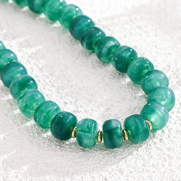 LILIE&WHITE Resin Chunky Beaded Necklace for Women Minimalistic Modern Statement Necklace Jewelry Accessories