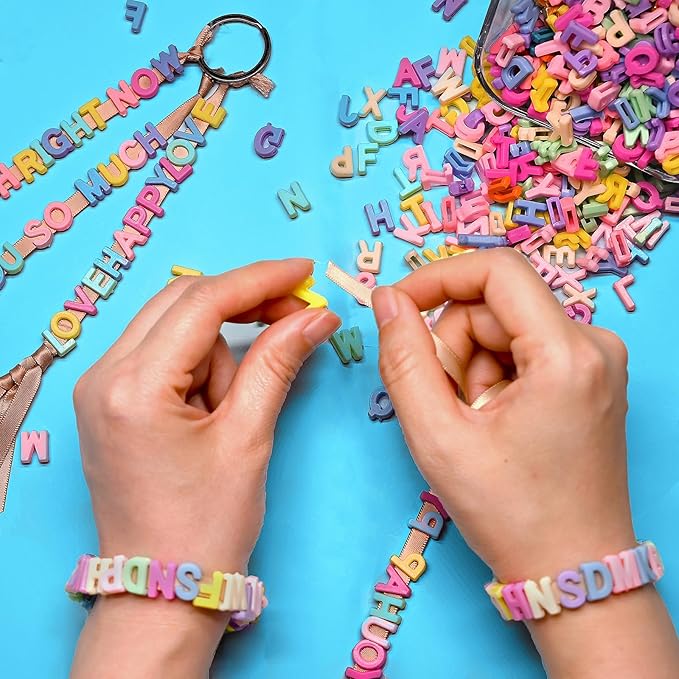 700+ Pieces 9x12mm Big Large Alphabet Letter Beads A-Z Mixed Plastic Shape Loose Beads for Jewelry Making Bracelets Necklaces Key Chains (Macaroon Candy Colors)