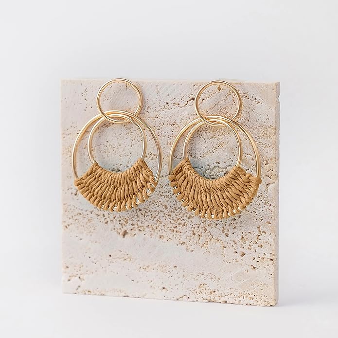 Raffia Hoop Earrings for Women Fun Boho Summer Beach Earrings Lightweight Handmade Straw Wicker Rattan Dangle Earrings Statement Geometric Round Drop Earrings