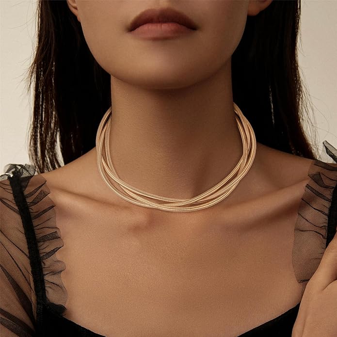 Chunky Gold Necklace for Women, Bold Big Wrap Choker Necklace for Women Gold Statement Necklace Lightweight Alloy Non-Tarnish Silver/Gold Collar Necklace Gold Choker Necklace Valentines Day Gifts for Her