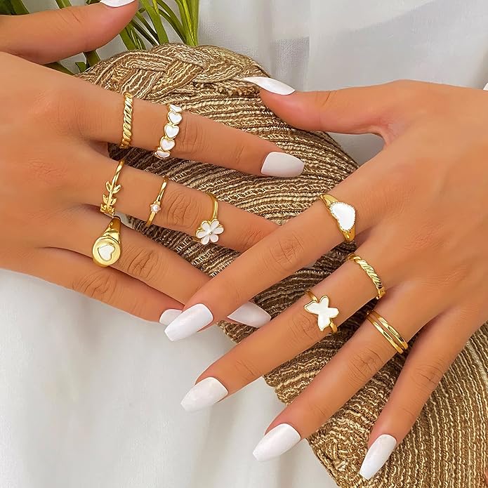 19-36 Pcs Gold Boho Knuckle Rings Set for Women, Vintage Stackable Dainty Joint Finger Gold Jewelry Set with Love Pearl and Sparkling Crystals