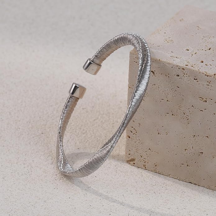 Cuffs Bracelet for Women Minimalist Gold Coil Craft Cuff Bracelet Italian Coil Craft Handmade Jewelry Christama Birtherday Gift