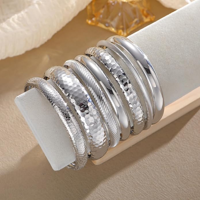 YEEZII Gold Bangle Bracelets for Women, 7Pcs 14K Gold Plated Boho Indian Multi Stackable Textured Bracelets, Chunky Bangles Set for Women Jewelry Gifts
