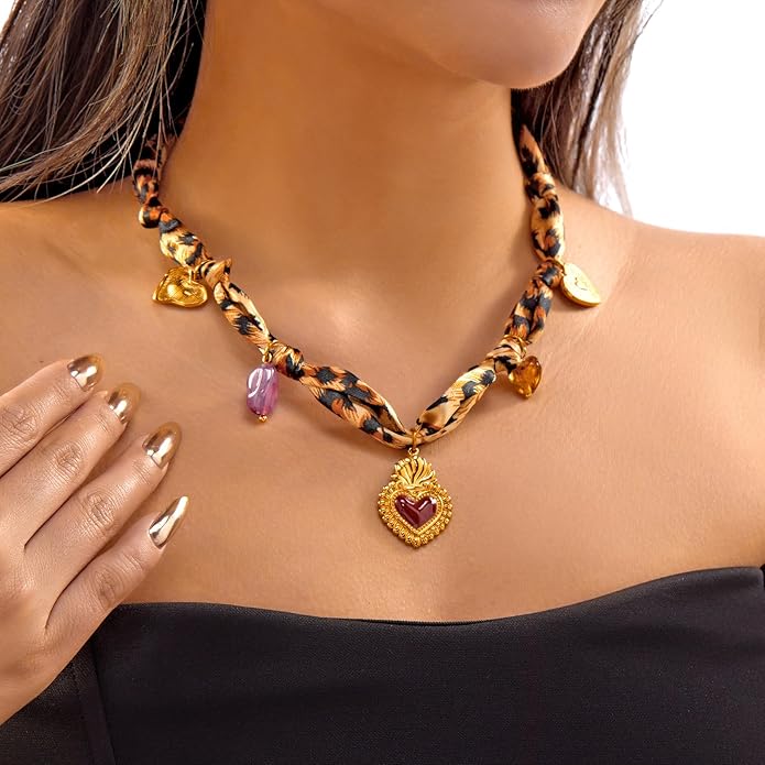 RINHOO FRIENDSHIP Silk Scarf Necklace for Women - Adjustable Boho Vintage Bandana Choker with 18K Non-Tarnish Gold Charms (Assorted Pendants & Patterns) Layered Jewelry Gift Box