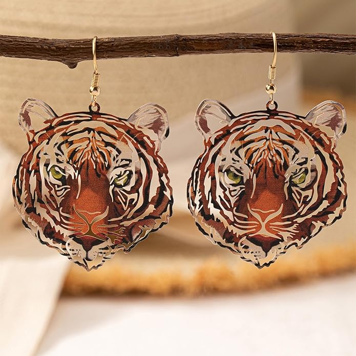 WCRAZYE Tiger Head Earrings for Women, Lightweight Gold, Football Team Spirit Mascot, Animal Inspired Game Day Jewelry