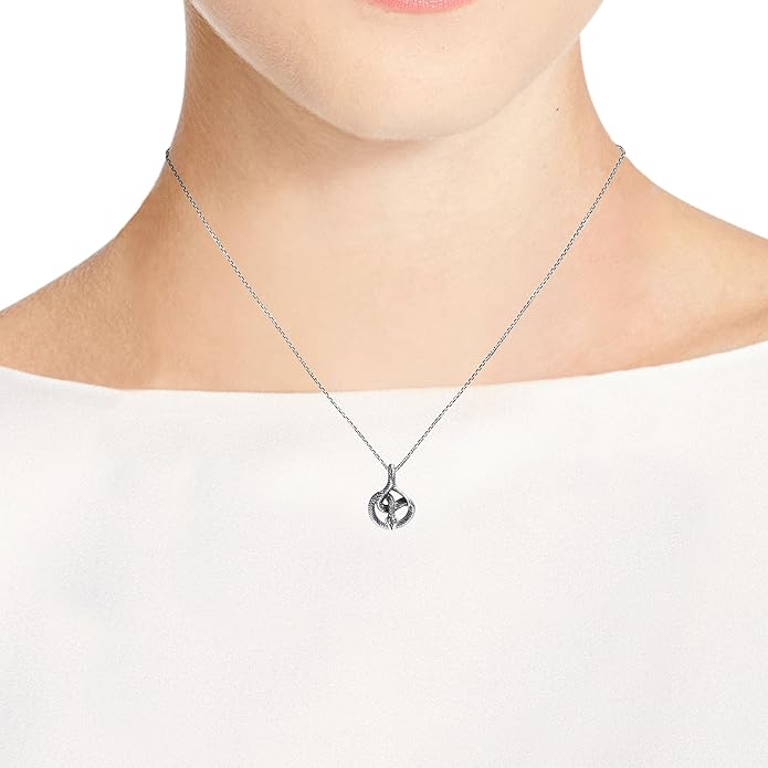 AeraVida Unique & Detailed Coiled Snake .925 Sterling Silver Pendant Necklace | Animal Serpent Inspired Pendant for Women | Reptile Necklace