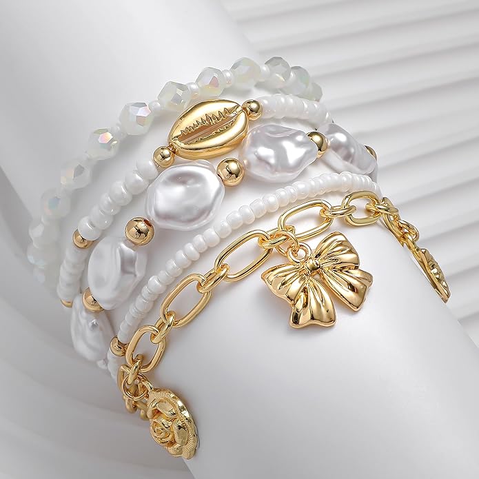 Shell Bracelet Seashell Boho Beaded Stretch Bracelets for Women Summer Beach Bracelets Starfish Charm Bracelet Stackable Gold Plated Bracelets Set for Women