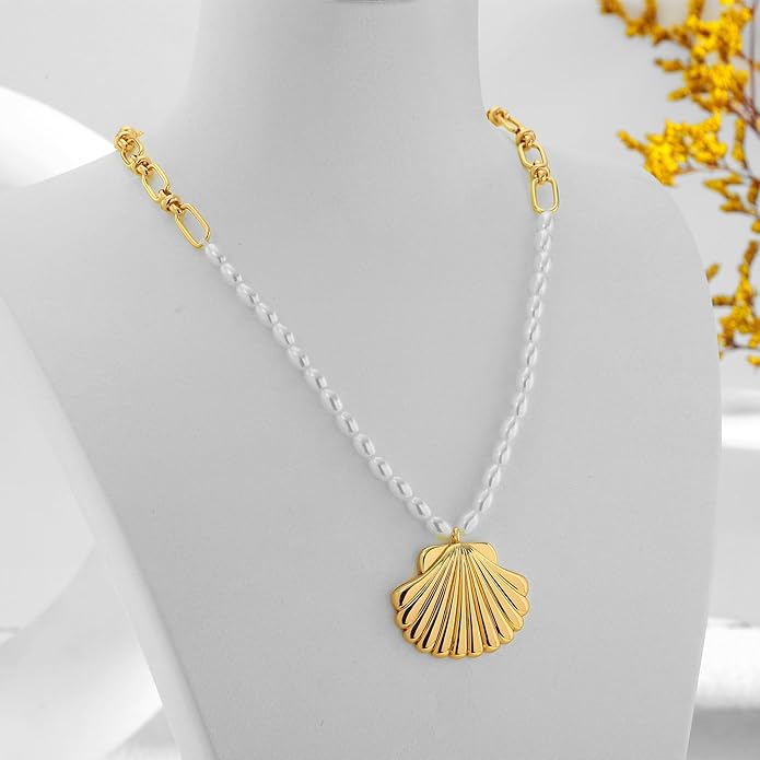 WOWORAMA Gold Necklace for Women Boho Spiral Conch Shell Necklace Starfish Necklace Vintage Ocean Sea Shell Choker Pendant Necklace Adjustable Summer Beach Jewelry