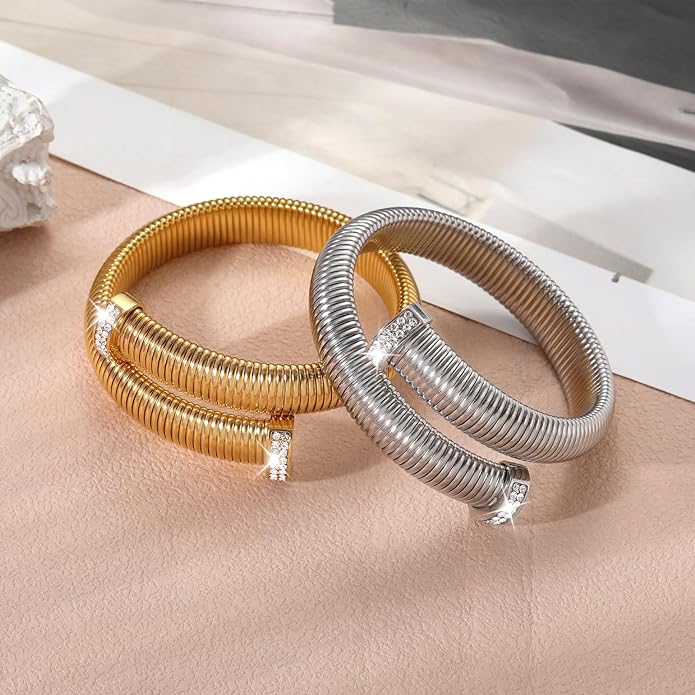 18K Gold Plated Bracelets for Women Gold Bangles for Women Chunky Bangle Bracelets for Women Bracelets Stack Tarnish Free Bangle Set of 3 for Women Accessories for Her Gifts