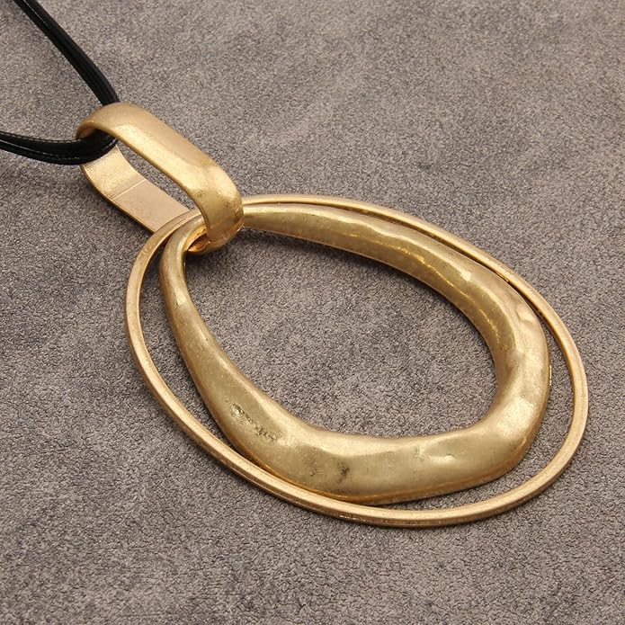 GelConnie Leather Necklace for Women Large Pendant Long Brown Necklace Circle Leather Choker Vintage Sweater Necklace Gold Chunky Boho Necklaces for Women