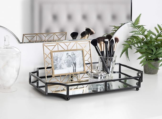 Kate and Laurel Ciel Metal Mirrored Ornate Scalloped Decorative Tray - Image 4