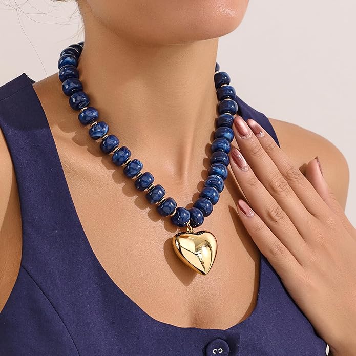 WOWORAMA Chunky Heart Necklaces for Women Colorful Resin Beaded Choker Necklace Gold Puffy Heart Statement Necklace Trendy Acrylic Choker Jewelry
