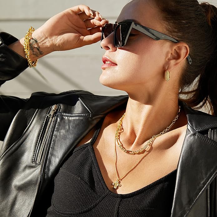 Dainty Layered Choker Necklace 18k gold Plated Y Pendant Commemorative coin Necklace Multilayer Bar Disc Necklace Adjustable Layering Choker Necklaces fashion jewelry for Women Girls