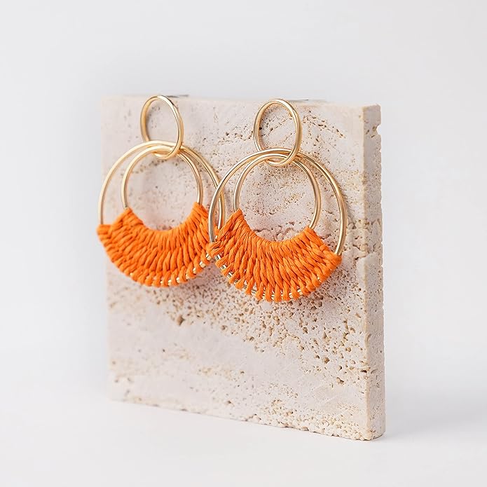 Raffia Hoop Earrings for Women Fun Boho Summer Beach Earrings Lightweight Handmade Straw Wicker Rattan Dangle Earrings Statement Geometric Round Drop Earrings