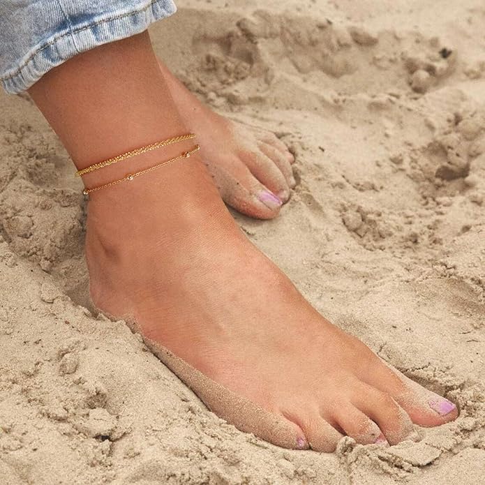 MIDEEO Gold/Silver Ankle Bracelets for Women,14K Gold Anklets for Women Waterproof Cuban Link Heart Beads Herringbone Rhinestone Anklets Set Layered Anklet Bracelets for Women Gold Jewelry Gift