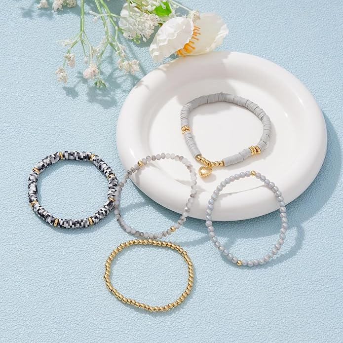 Heishi Beaded Stretch Bracelets for Women Stackable Polymer Clay Beads Bracelets Friendship Boho Summer Beach Bracelet Jewelry Set