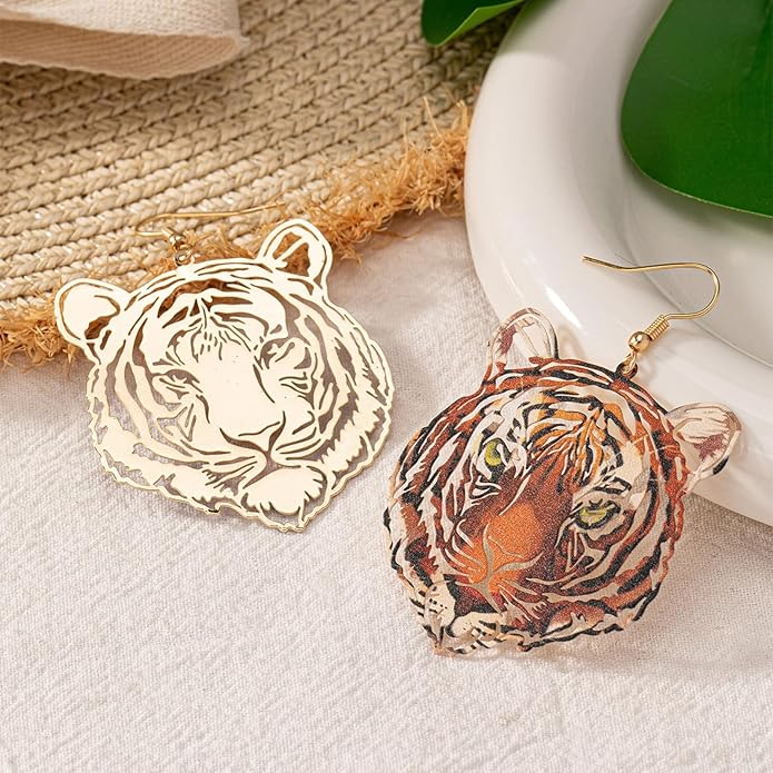 WCRAZYE Tiger Head Earrings for Women, Lightweight Gold, Football Team Spirit Mascot, Animal Inspired Game Day Jewelry
