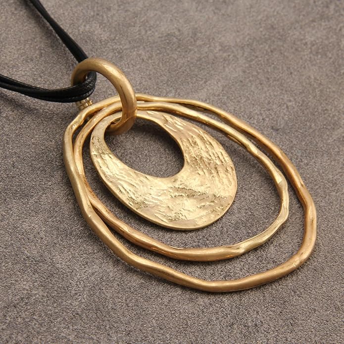 GelConnie Leather Necklace for Women Large Pendant Long Brown Necklace Circle Leather Choker Vintage Sweater Necklace Gold Chunky Boho Necklaces for Women