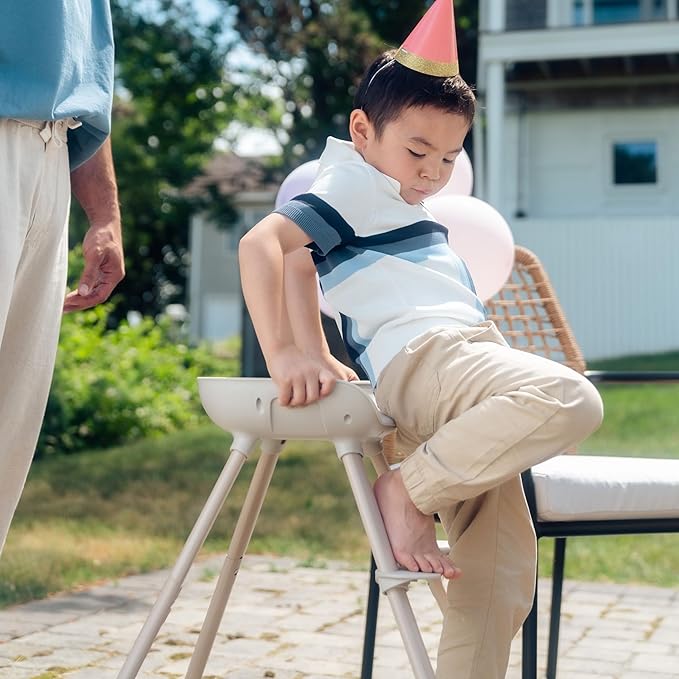 Maxi-Cosi Moa 8-in-1 High Chairs for Babies and Toddlers, Machine Washable Infant High Chair, Compact, Convertible High Chair Lightweight Design, Classic Slate