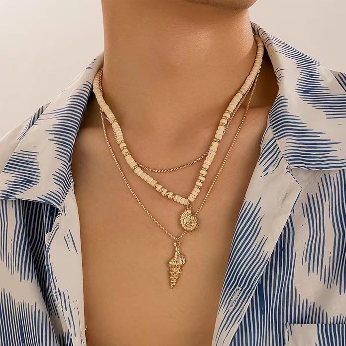 Gold Sea Shell Necklace Layered Charm Necklace for Women Boho Summer Seashell Beach Starfish Necklaces 14k Pearl Chain Surfer Jewelry Beach Vacation Essentials