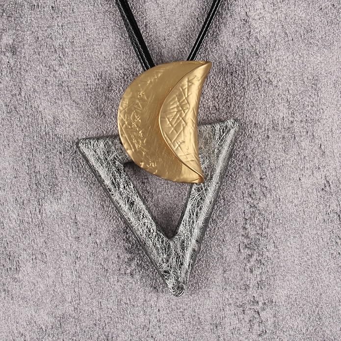Boho Leather Necklace Women Bohemian Brown Circle Pendant Necklace Choker Long Necklaces for Women Boho Ring Large Pendant