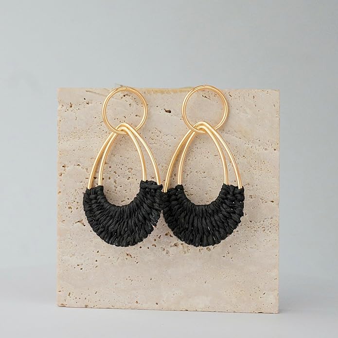 Raffia Hoop Earrings for Women Fun Boho Summer Beach Earrings Lightweight Handmade Straw Wicker Rattan Dangle Earrings Statement Geometric Round Drop Earrings