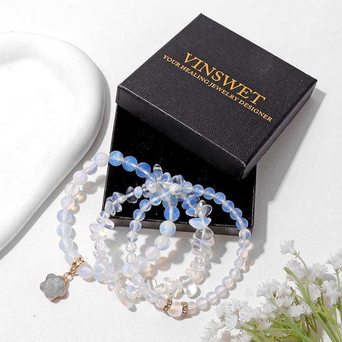 Healing Crystal Beaded Bracelets for Women,Natural Amethyst Gemstones Bracelet,Anxiety Stress Relief Heart Charm Bracelet Handmade purple Jewelry Gifts for Women