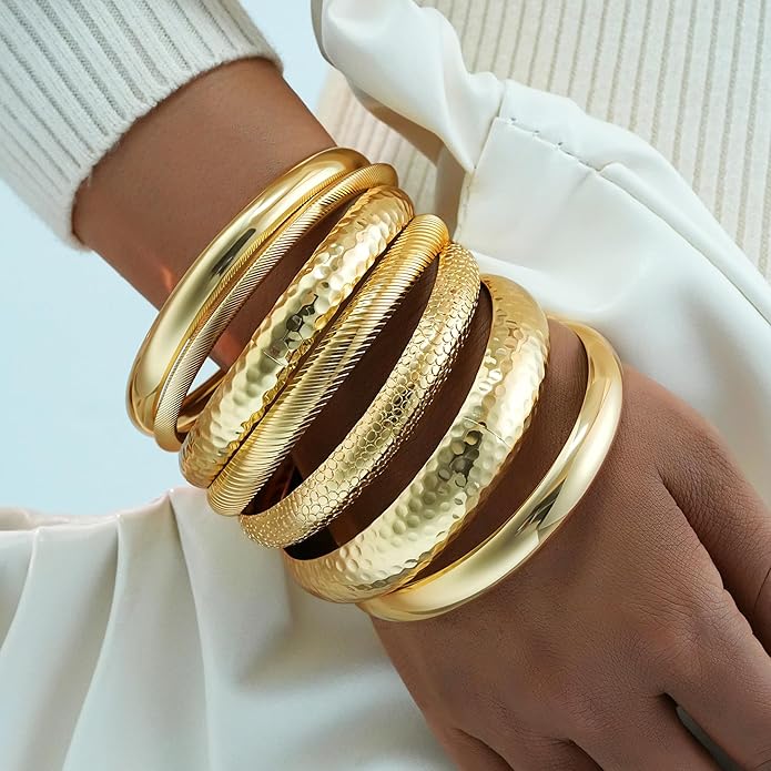 YEEZII Gold Bangle Bracelets for Women, 7Pcs 14K Gold Plated Boho Indian Multi Stackable Textured Bracelets, Chunky Bangles Set for Women Jewelry Gifts