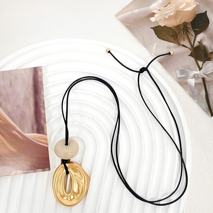 Snake Butterfly Necklace for Women Y2k Irregular Round Bead Pendant Women's Jewelry
