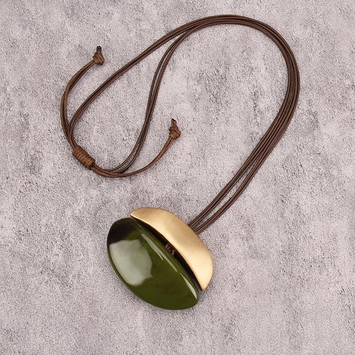 GelConnie Leather Necklace for Women Large Pendant Long Brown Necklace Circle Leather Choker Vintage Sweater Necklace Gold Chunky Boho Necklaces for Women