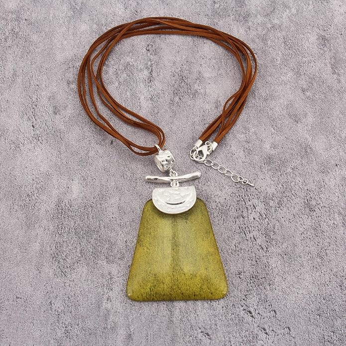 GelConnie Leather Necklace for Women Large Pendant Long Brown Necklace Circle Leather Choker Vintage Sweater Necklace Gold Chunky Boho Necklaces for Women