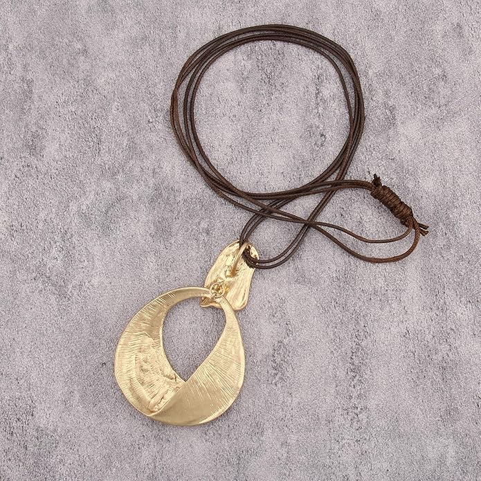 GelConnie Leather Necklace for Women Large Pendant Long Brown Necklace Circle Leather Choker Vintage Sweater Necklace Gold Chunky Boho Necklaces for Women