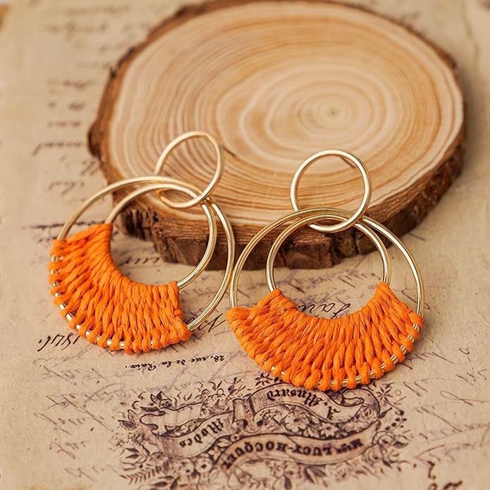 Raffia Hoop Earrings for Women Fun Boho Summer Beach Earrings Lightweight Handmade Straw Wicker Rattan Dangle Earrings Statement Geometric Round Drop Earrings