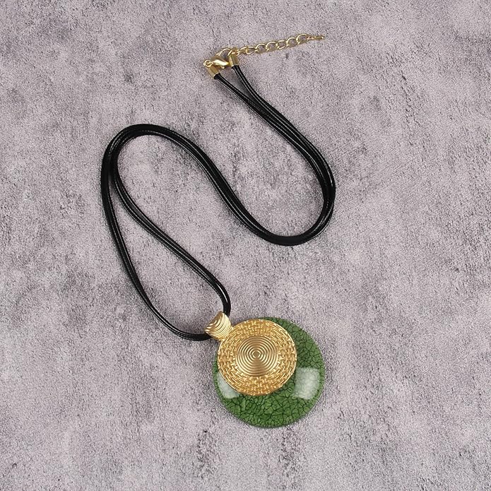 Boho Leather Necklace Women Bohemian Brown Circle Pendant Necklace Choker Long Necklaces for Women Boho Ring Large Pendant