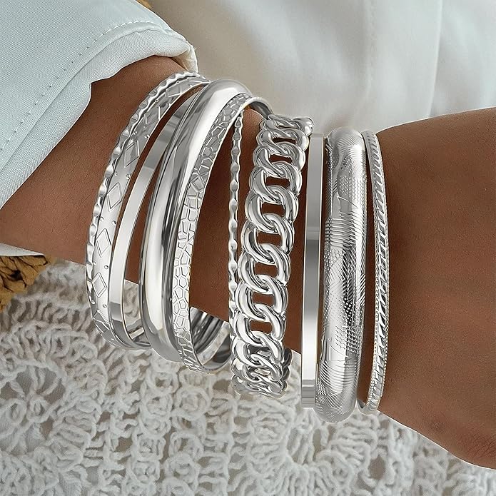 ÌF ME Gold Bangle Bracelets for Women, Indian Bangles Stackable Set, Multi Layer Textured 14K Gold Plated Chunky Bracelets Boho Jewelrys Set