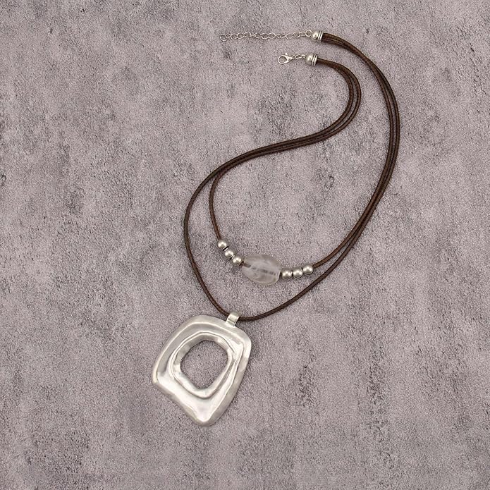 Boho Necklaces for Women Chunky Circle Necklace Layered Boho Circle Leather Choker Necklace Long Vintage Necklaces Bohemian Jewlery Gifts