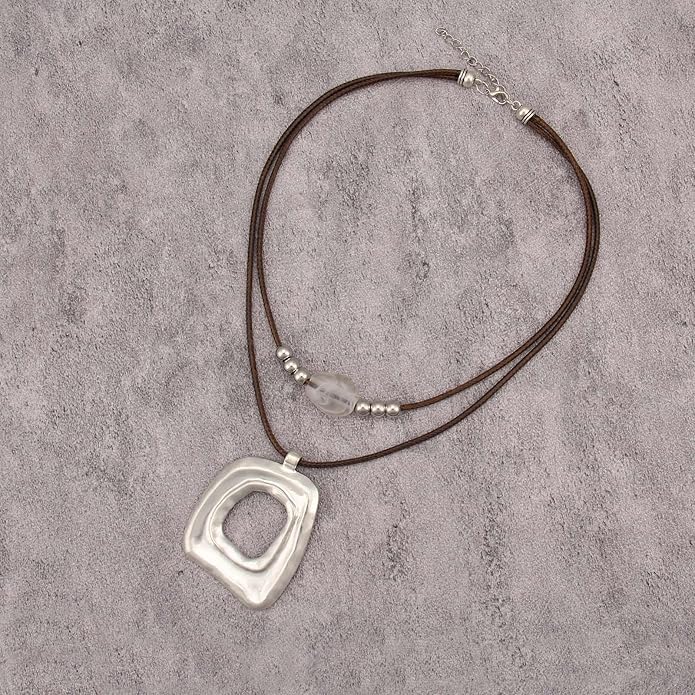 Boho Necklaces for Women Chunky Circle Necklace Layered Boho Circle Leather Choker Necklace Long Vintage Necklaces Bohemian Jewlery Gifts