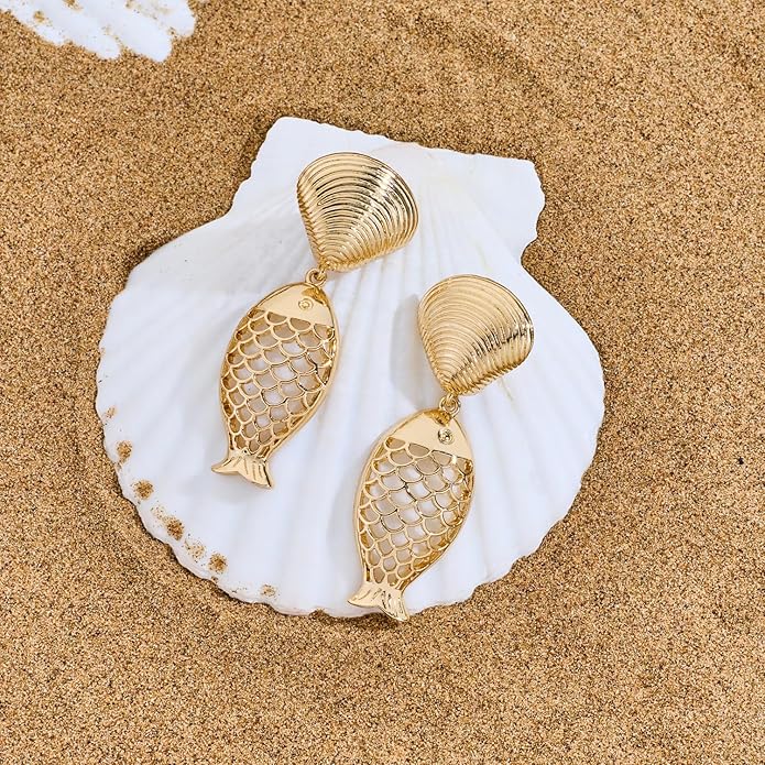 LILIE&WHITE Gold Fish Dangle Earrings for Women With Trendy Shell Earrings Chic Mermaid Seashell Earring Fashion Jewelry Gift
